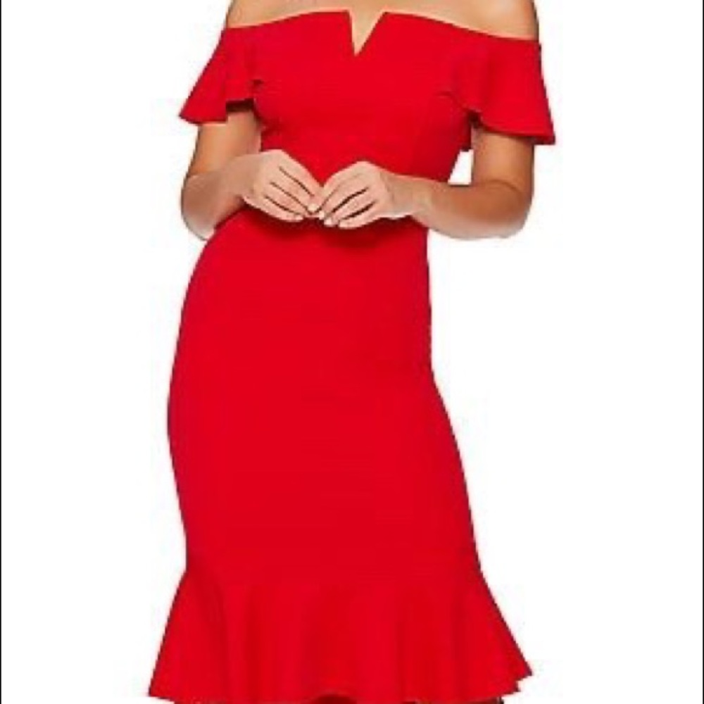 Red midi dress - Picture 2 of 7